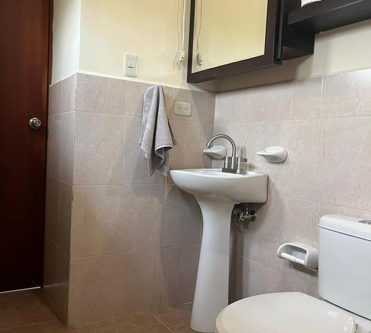 Apartment Suite 1 Habitacion, Full Amoblada Con Todo Para Que Disfrutes De Tu Estancia Cuenca